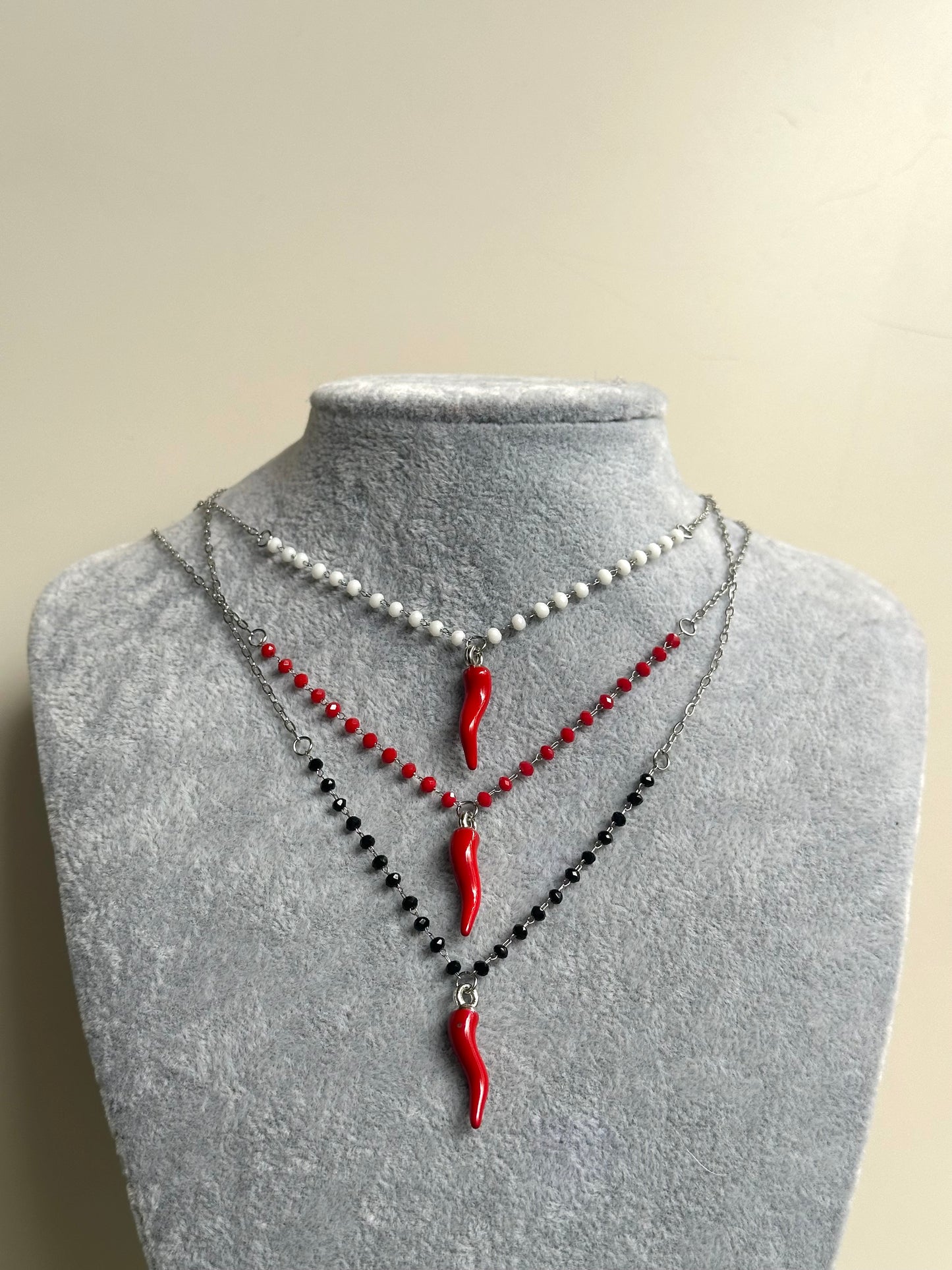 Collana Perline e Cornetto