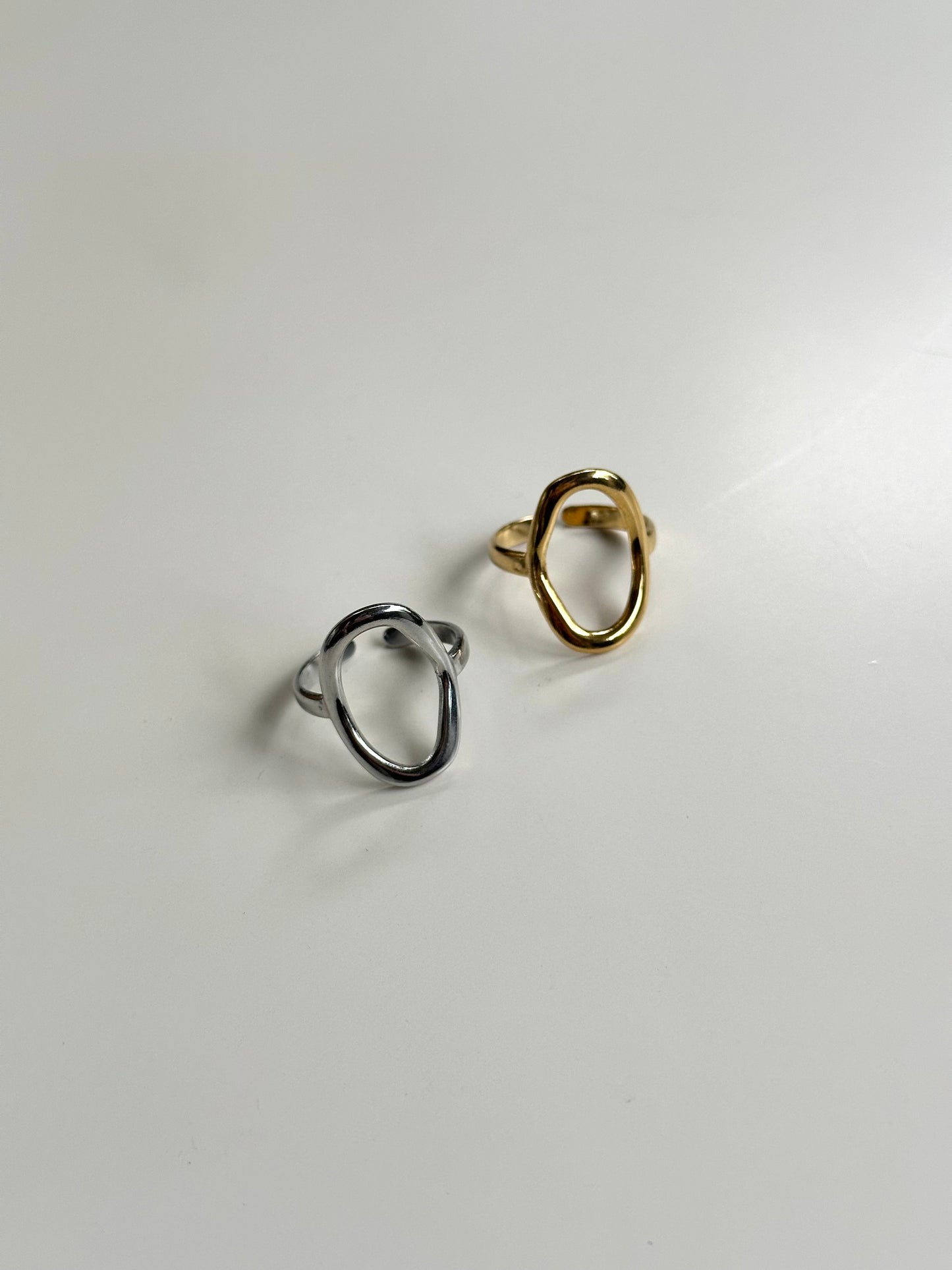 Anello Ovale
