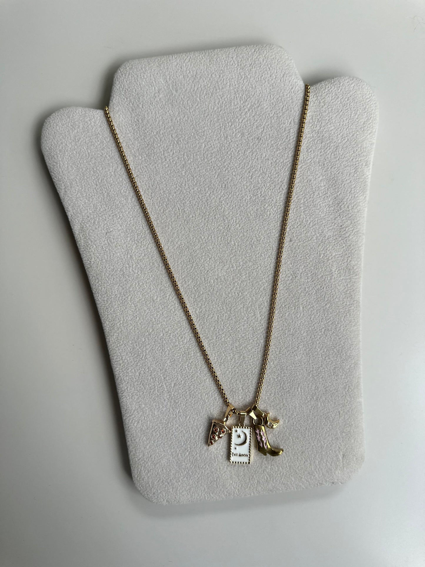 Collana The Moon