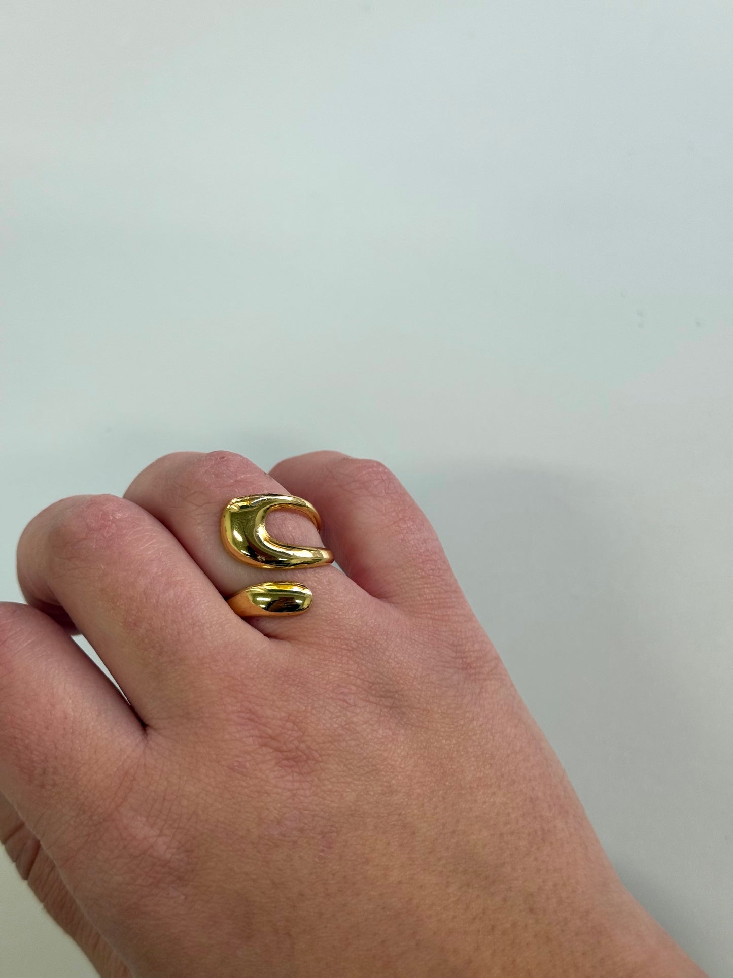 Anello Abstract