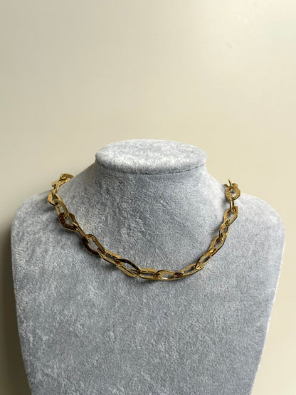 Collana Ricamata