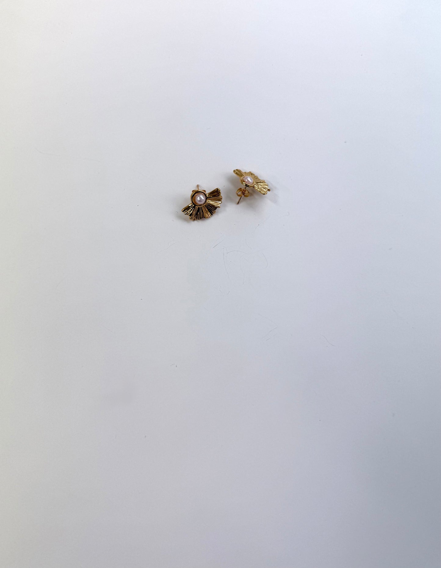 Orecchini Metà Perla