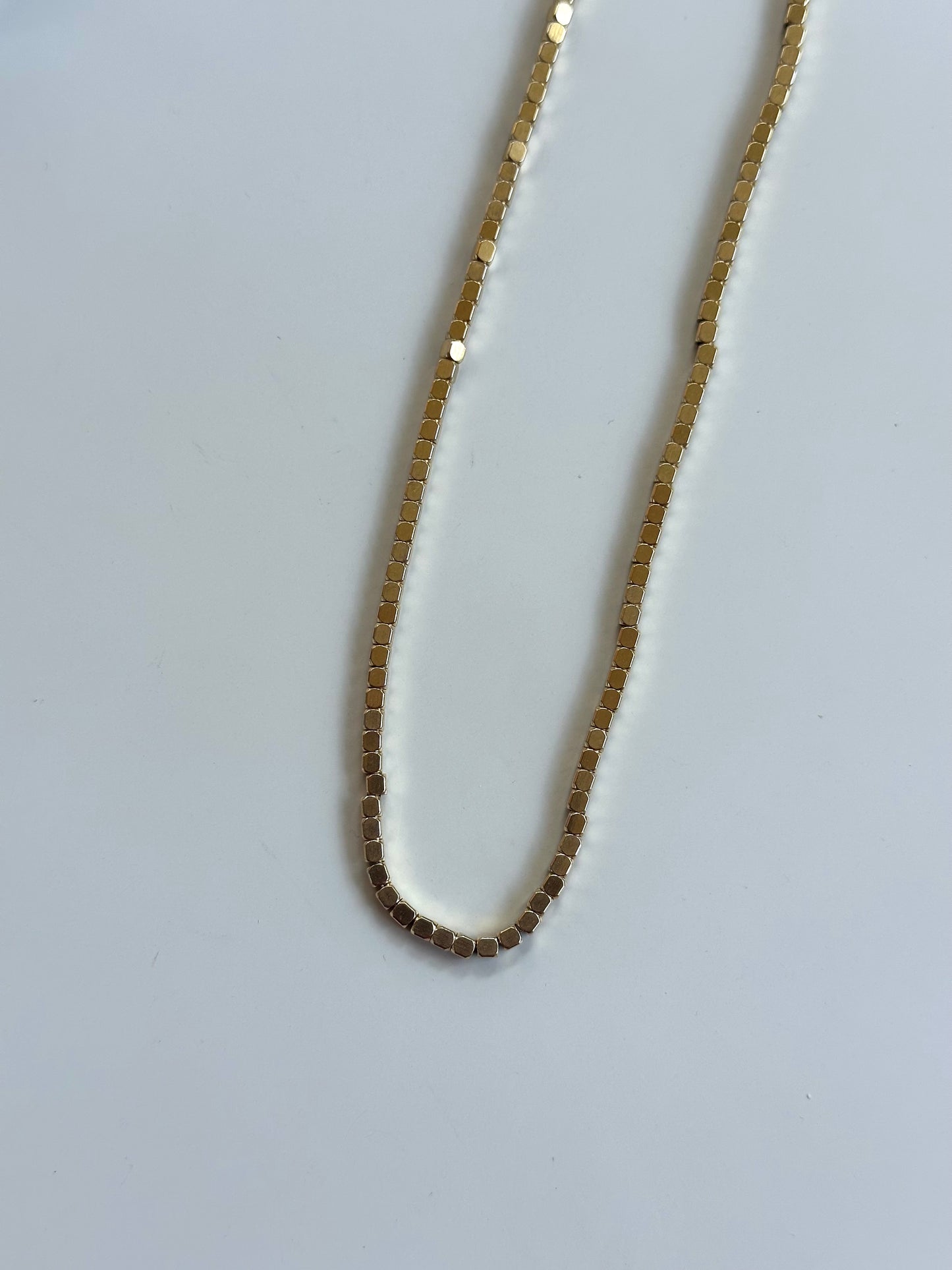 Collana Cubica