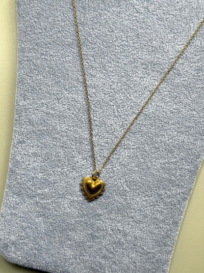 Collana Sacred Heart
