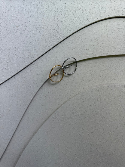 Ear-Cuff Abstract