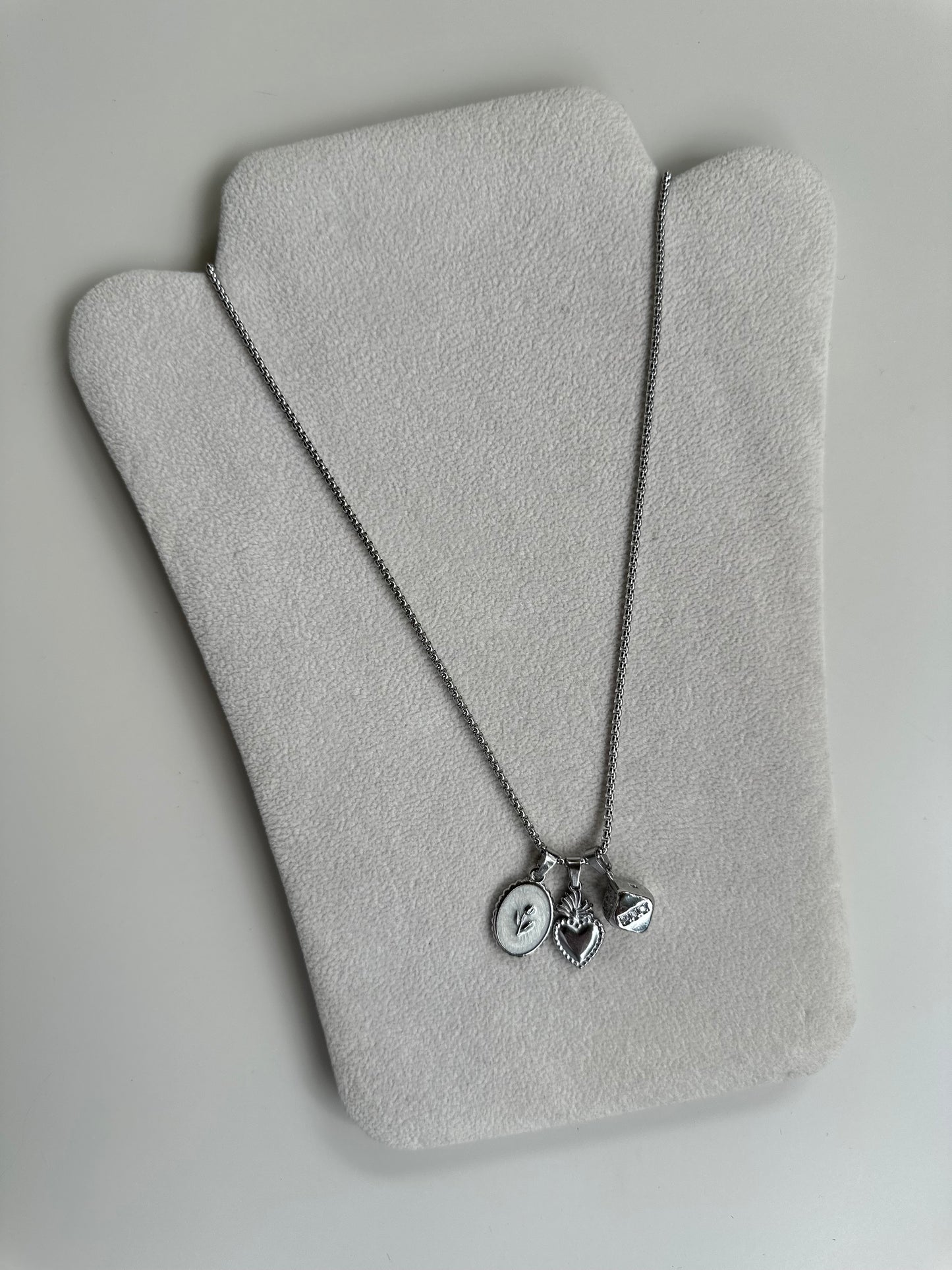 Collana Elegante