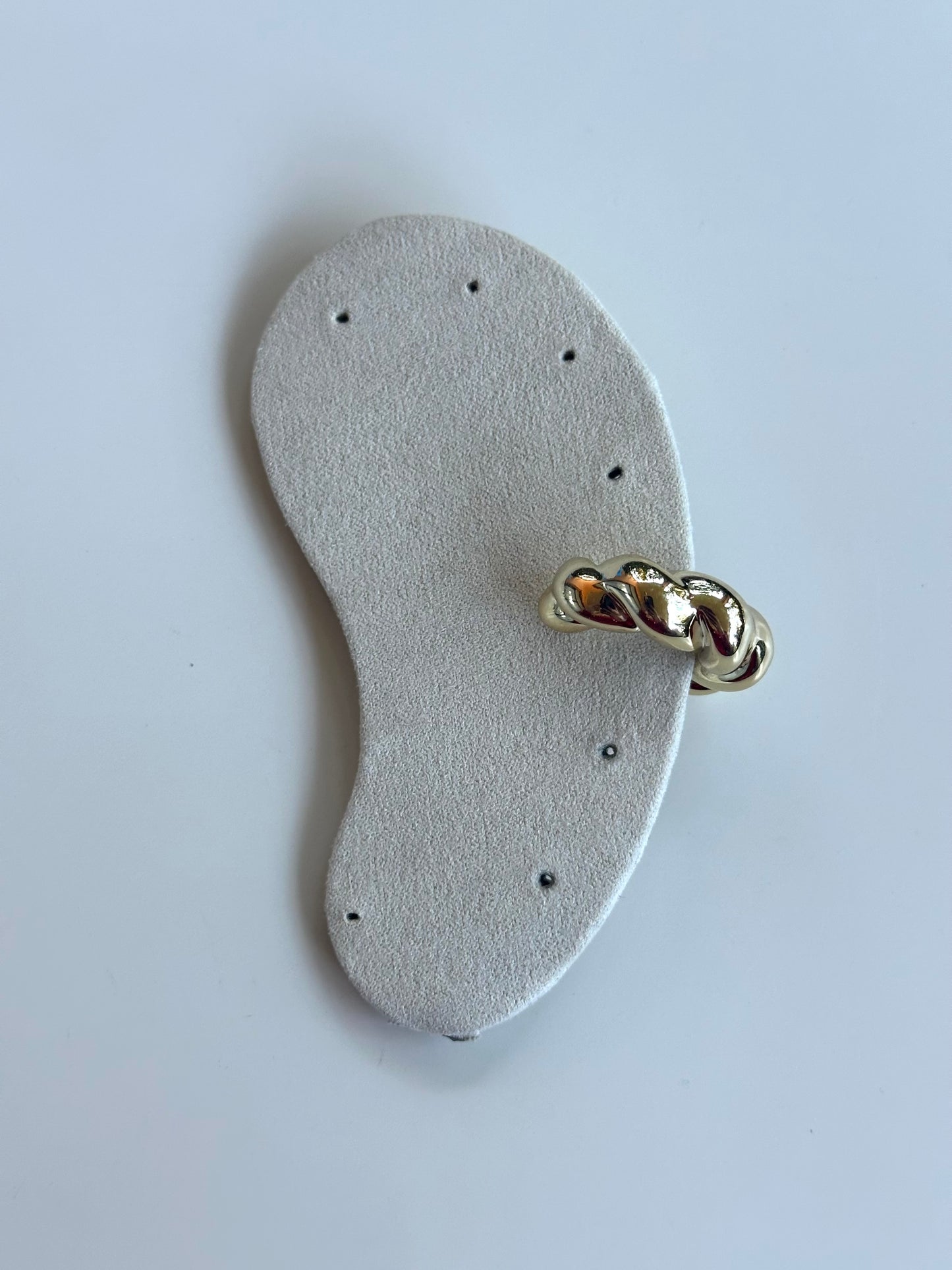 Ear-Cuff Torcion