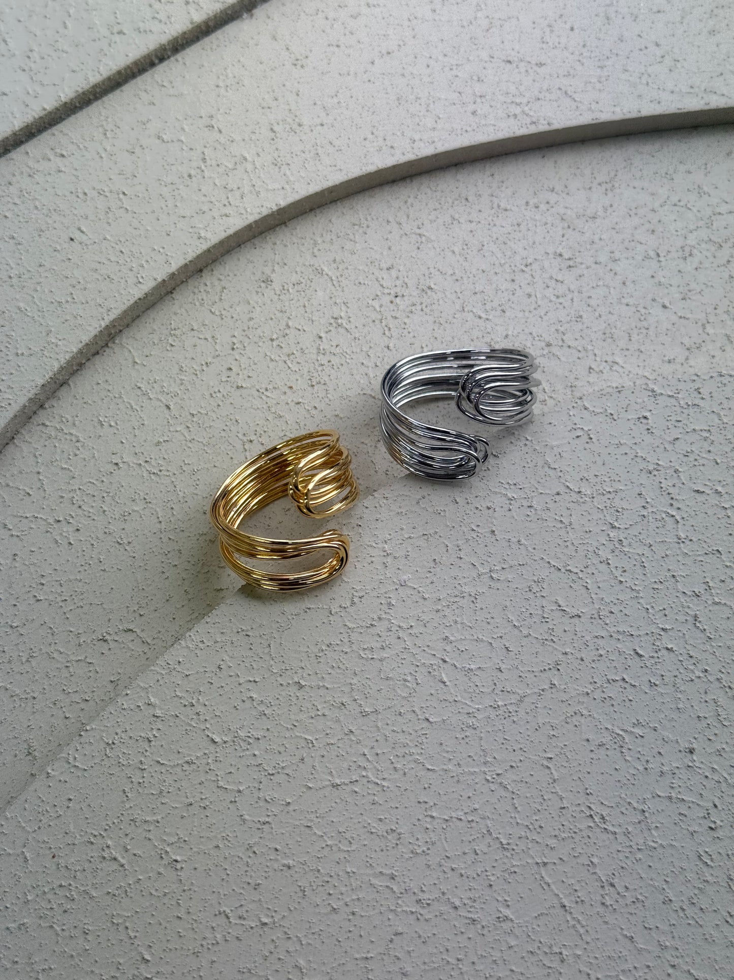 Anello Abstract