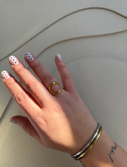 Anello Astratto